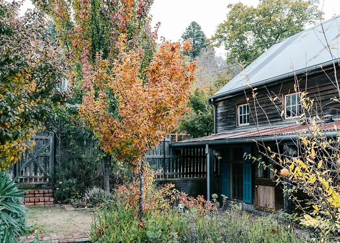 The Barn Daylesford Villa